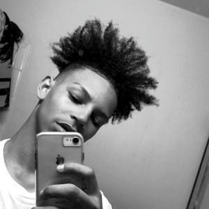 Meet your Posher, Maxx